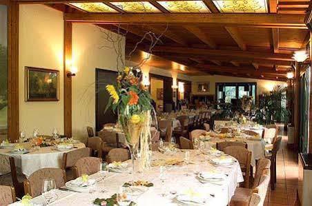 Hotel Ristorante Giordano Cavernago Ngoại thất bức ảnh