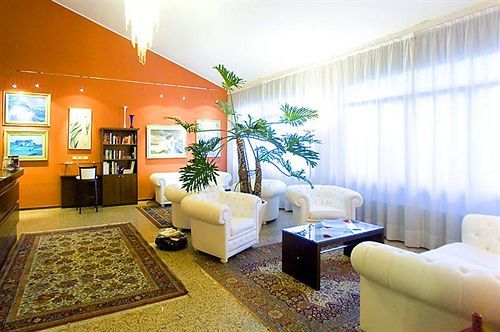 Hotel Ristorante Giordano Cavernago Ngoại thất bức ảnh